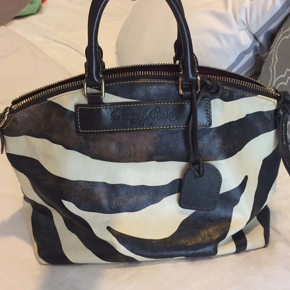 Vintage 90s Dooney & Bourke bag